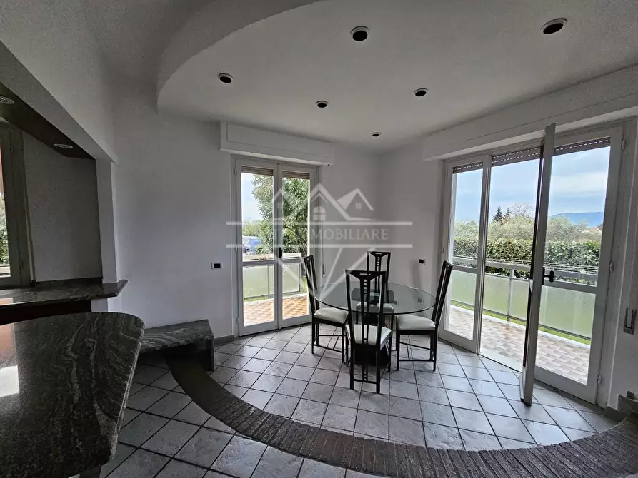 Immagine 2 di Appartamento in vendita  a Castelnuovo Magra