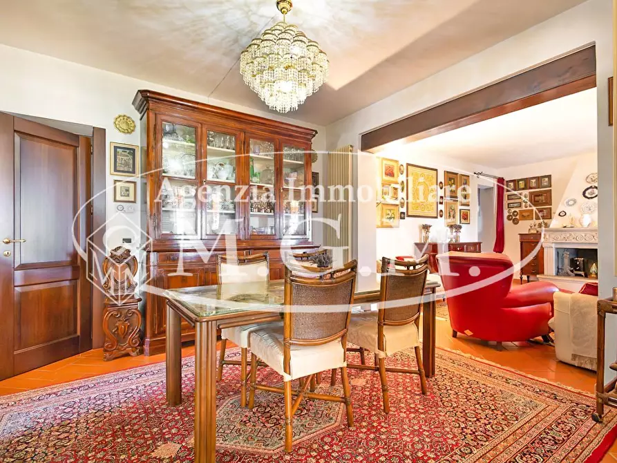 Immagine 8 di Villa in vendita  a Santa Maria A Monte