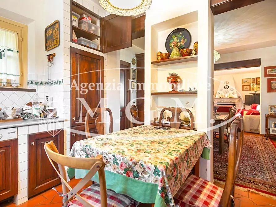 Immagine 14 di Villa in vendita  a Santa Maria A Monte