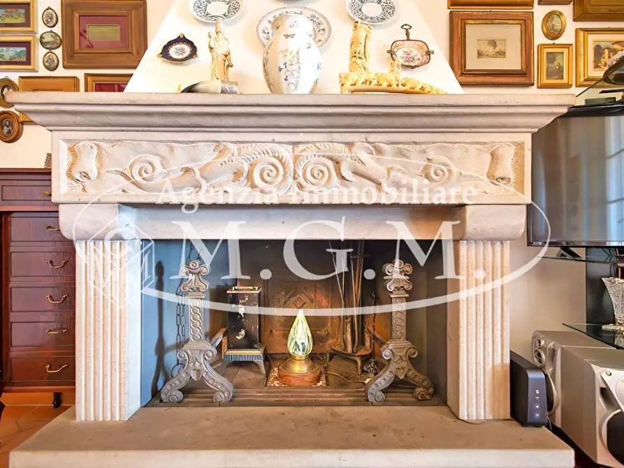 Immagine 12 di Villa in vendita  a Santa Maria A Monte