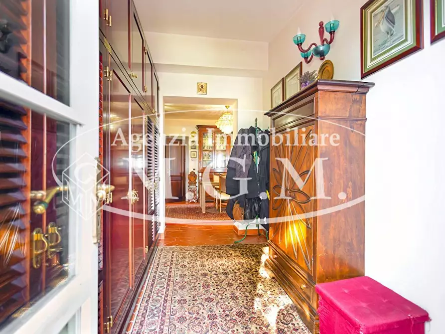 Immagine 6 di Villa in vendita  a Santa Maria A Monte