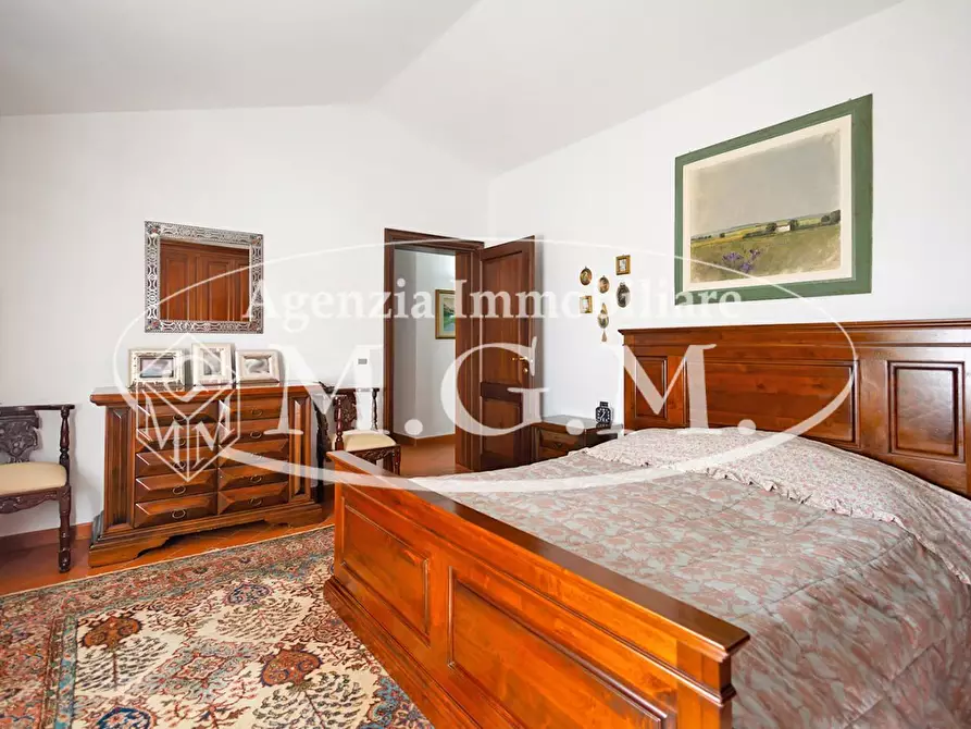 Immagine 17 di Villa in vendita  a Santa Maria A Monte