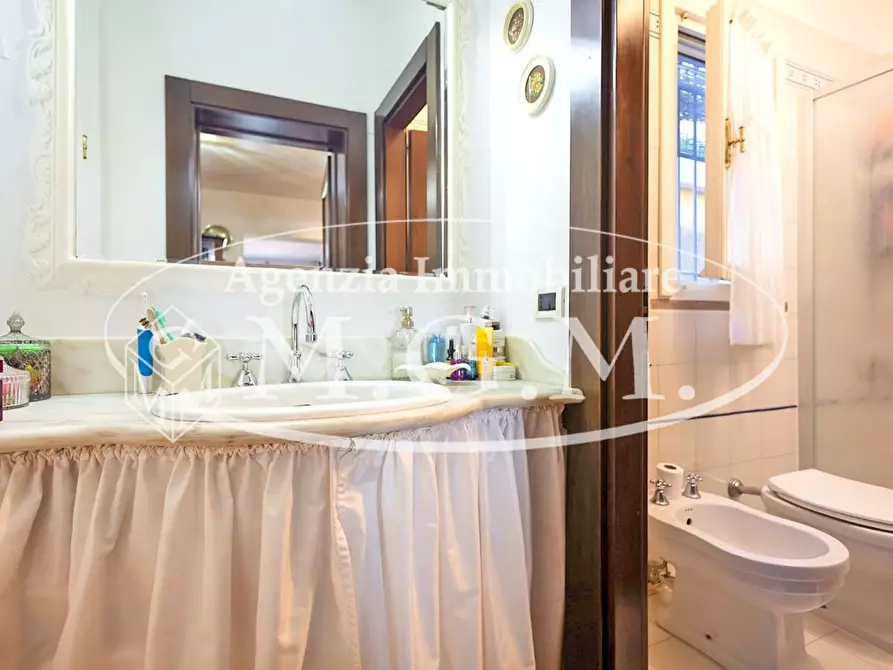 Immagine 20 di Villa in vendita  a Santa Maria A Monte