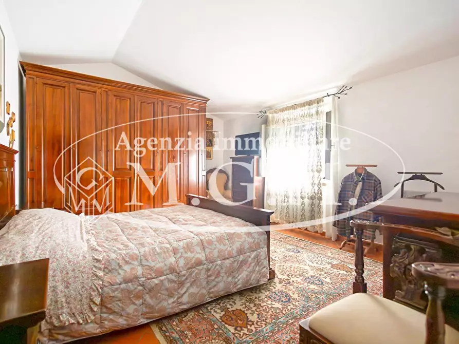 Immagine 18 di Villa in vendita  a Santa Maria A Monte