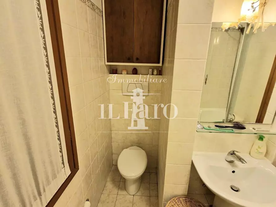 Immagine 31 di Terratetto in vendita  a Campi Bisenzio