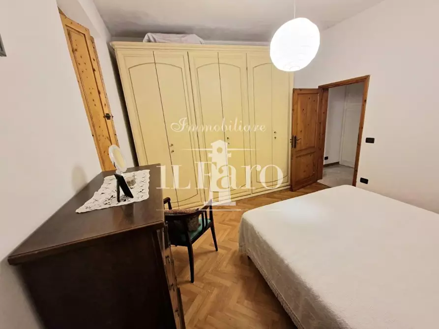 Immagine 23 di Terratetto in vendita  a Campi Bisenzio