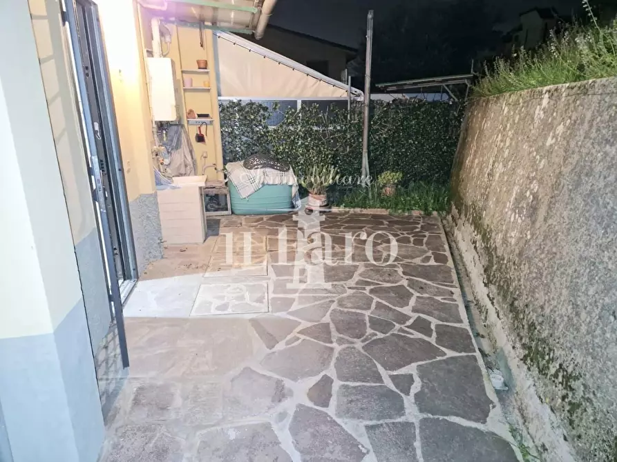 Immagine 3 di Terratetto in vendita  a Campi Bisenzio