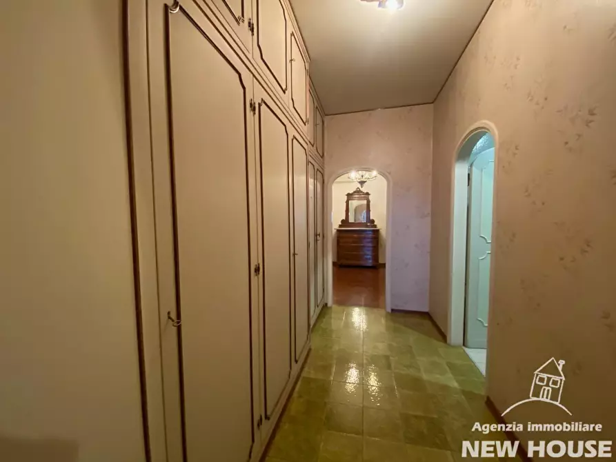 Immagine 51 di Mansarda in vendita  a Pisa