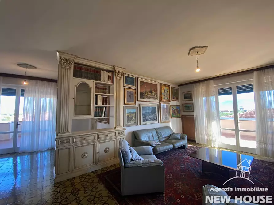 Immagine 3 di Mansarda in vendita  a Pisa