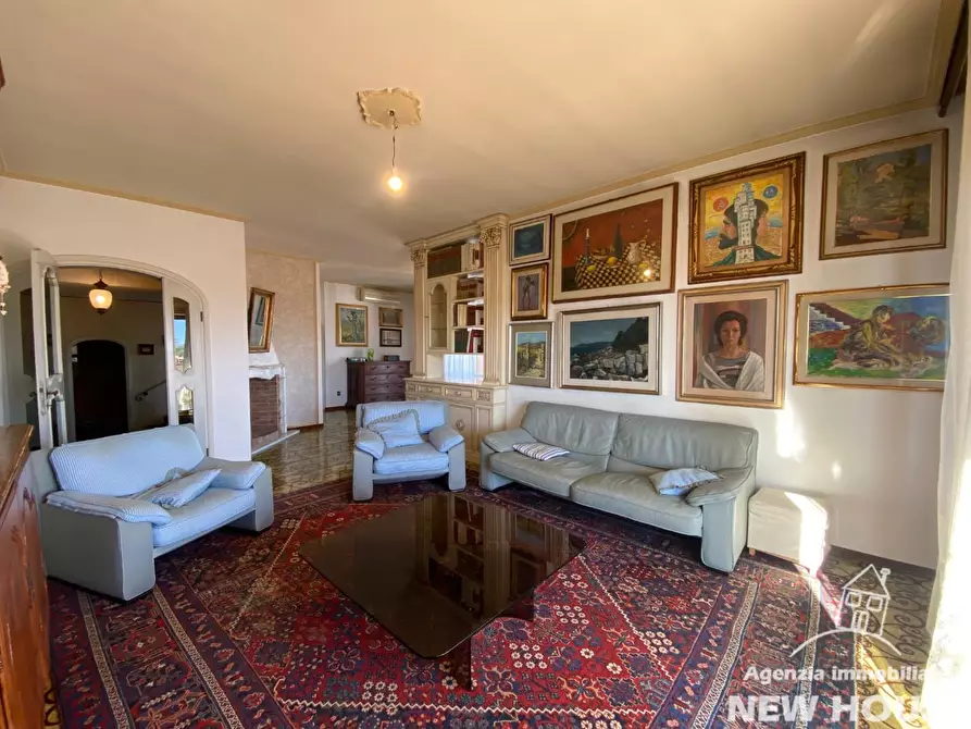 Immagine 10 di Mansarda in vendita  a Pisa