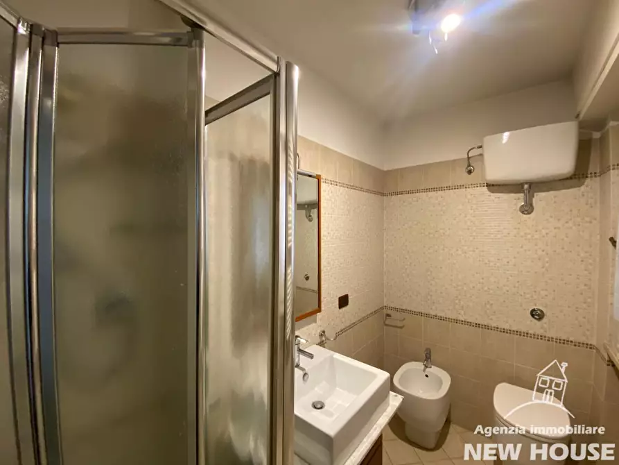 Immagine 26 di Mansarda in vendita  a Pisa