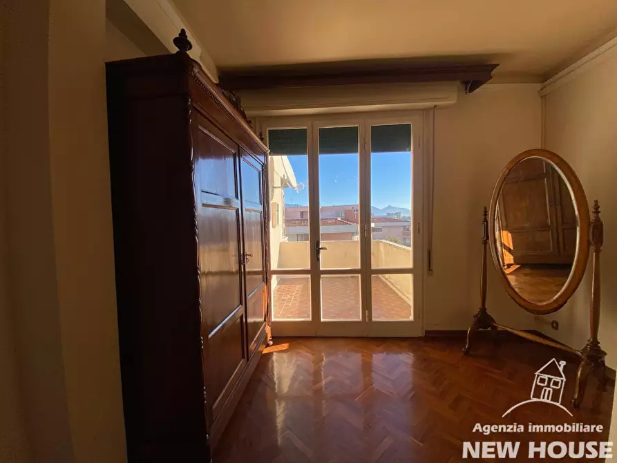 Immagine 65 di Mansarda in vendita  a Pisa