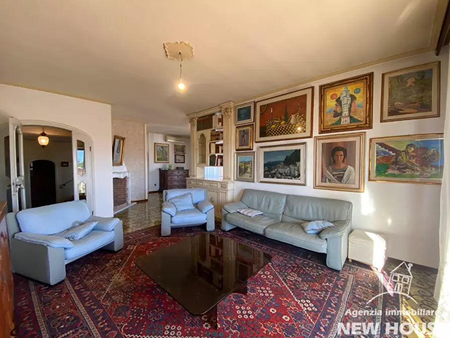 Immagine 12 di Mansarda in vendita  a Pisa