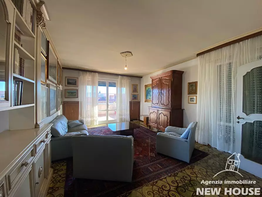 Immagine 7 di Mansarda in vendita  a Pisa