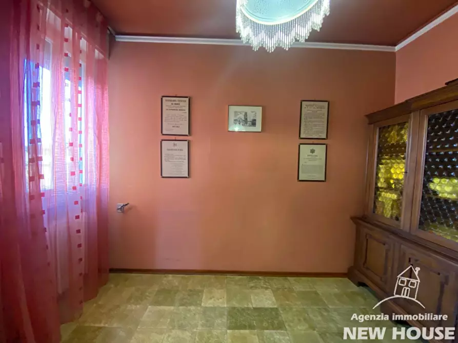 Immagine 43 di Mansarda in vendita  a Pisa