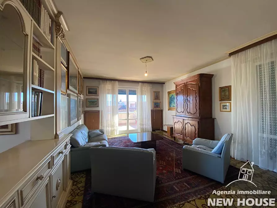 Immagine 8 di Mansarda in vendita  a Pisa