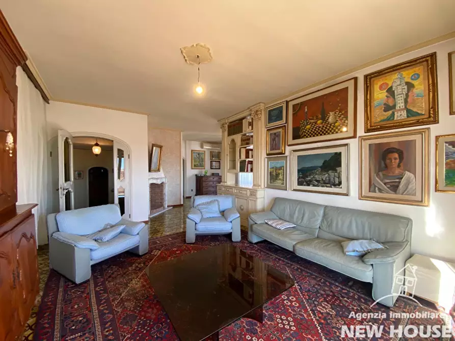 Immagine 1 di Mansarda in vendita  a Pisa