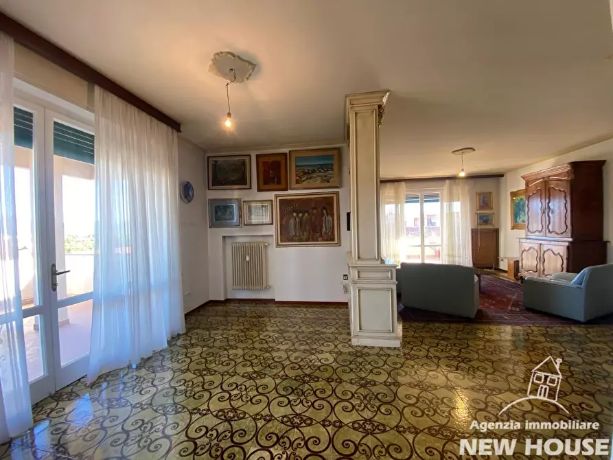 Immagine 18 di Mansarda in vendita  a Pisa