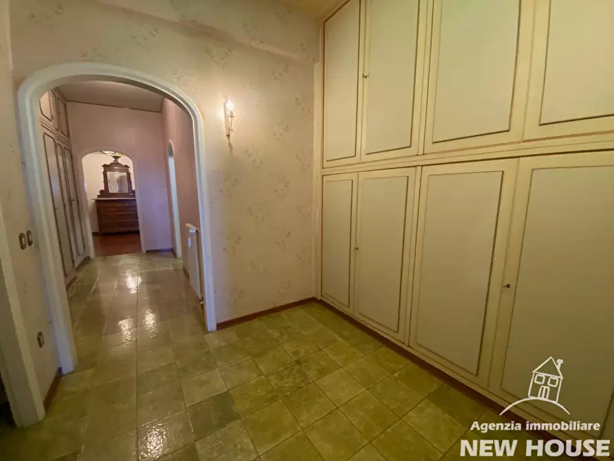 Immagine 49 di Mansarda in vendita  a Pisa