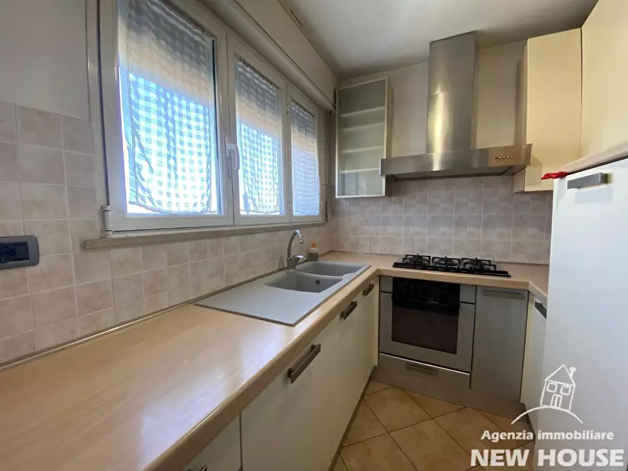 Immagine 32 di Mansarda in vendita  a Pisa