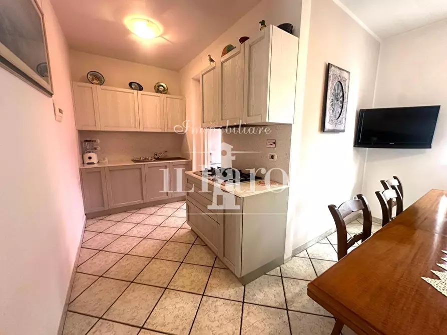 Immagine 13 di Terratetto in vendita  a Campi Bisenzio