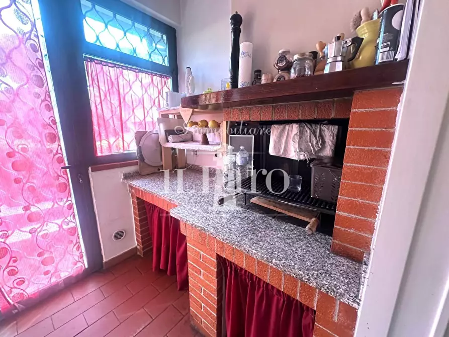 Immagine 12 di Terratetto in vendita  a Campi Bisenzio