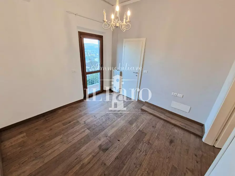 Immagine 21 di Terratetto in vendita  a Signa