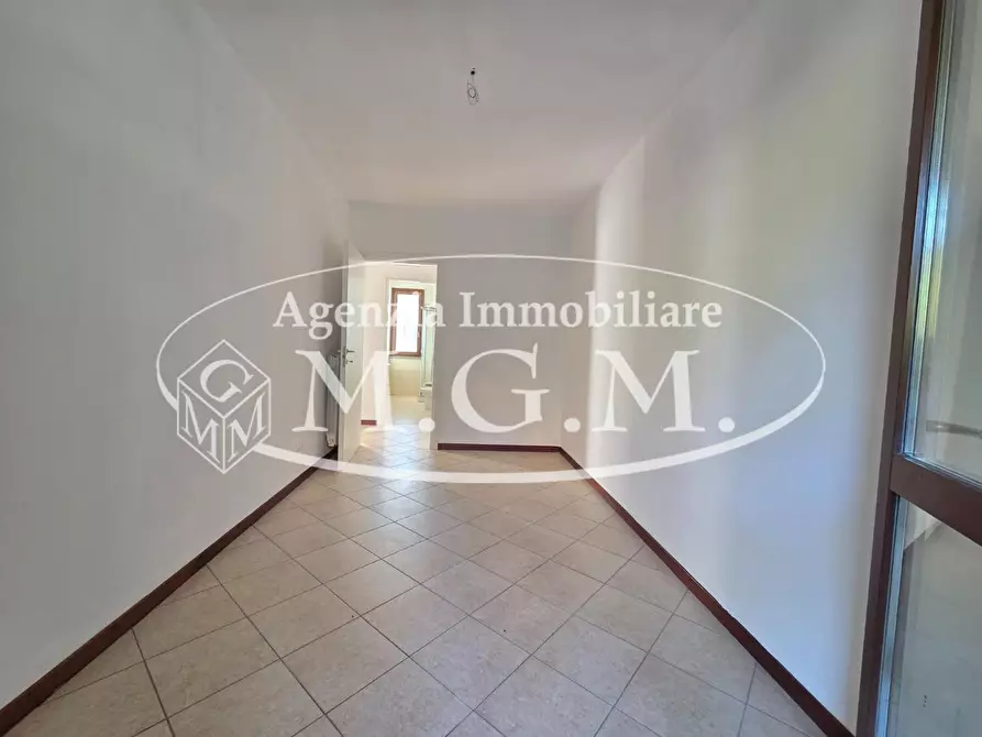 Immagine 12 di Appartamento in vendita  a Santa Maria A Monte