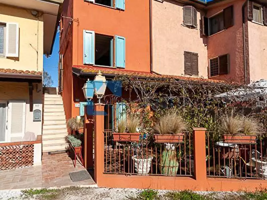 Immagine 5 di Terratetto in vendita  a Pietrasanta