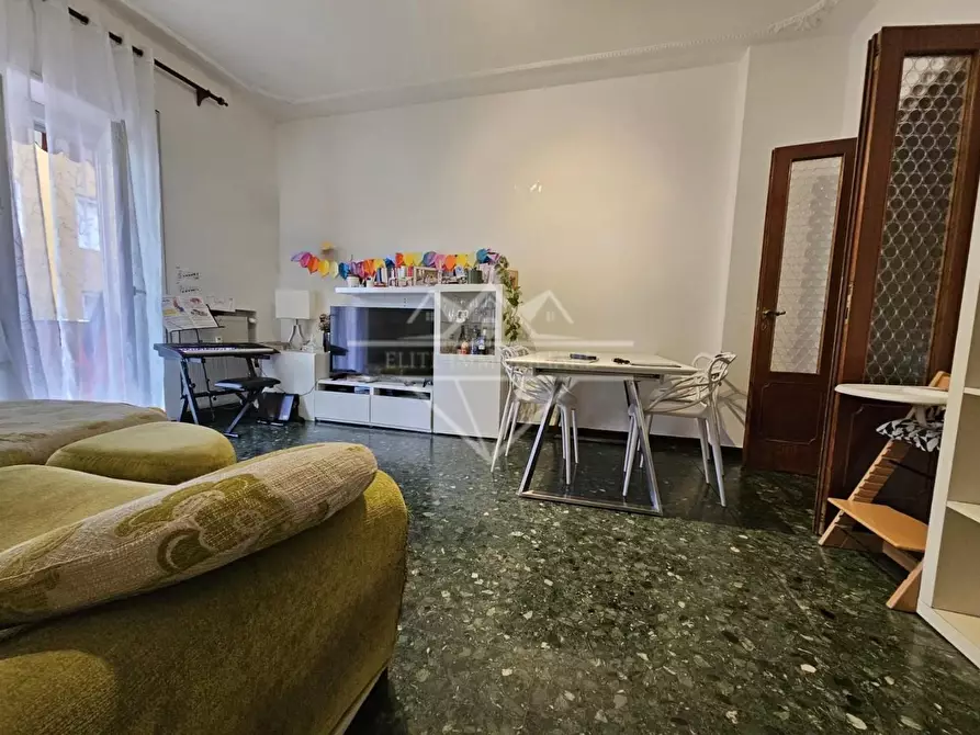 Immagine 4 di Appartamento in vendita  a Carrara