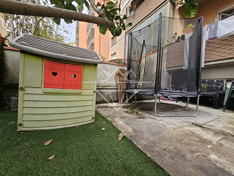 Immagine 18 di Appartamento in vendita  a Carrara