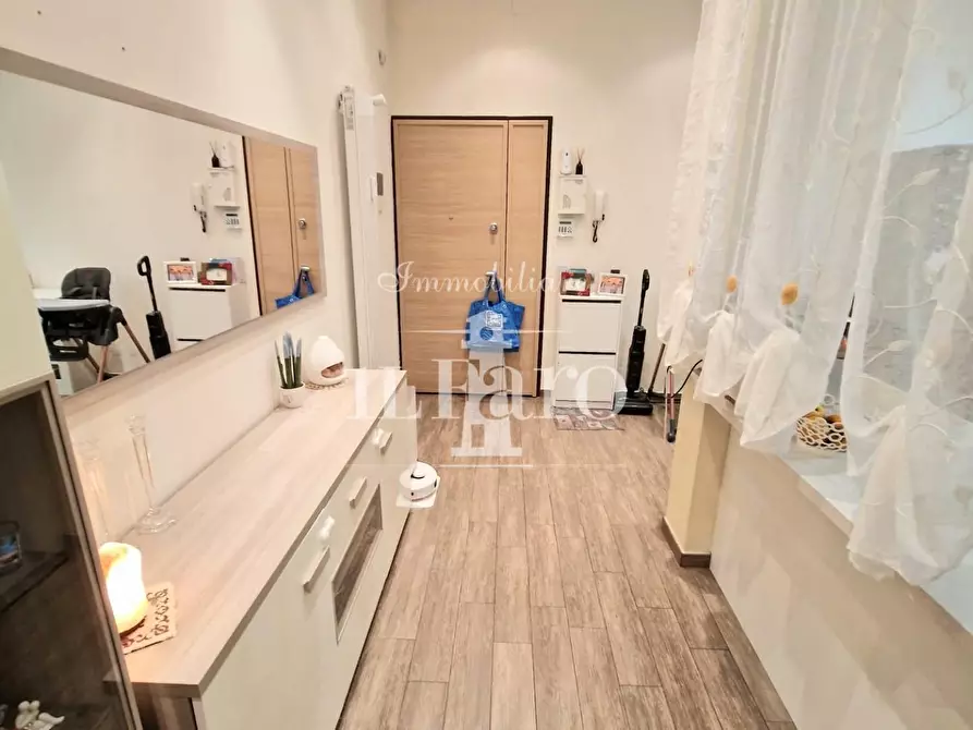 Immagine 6 di Appartamento in vendita  a Campi Bisenzio