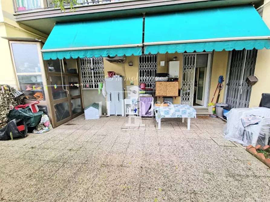 Immagine 2 di Appartamento in vendita  a Campi Bisenzio