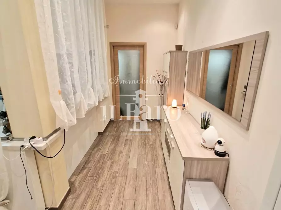 Immagine 7 di Appartamento in vendita  a Campi Bisenzio