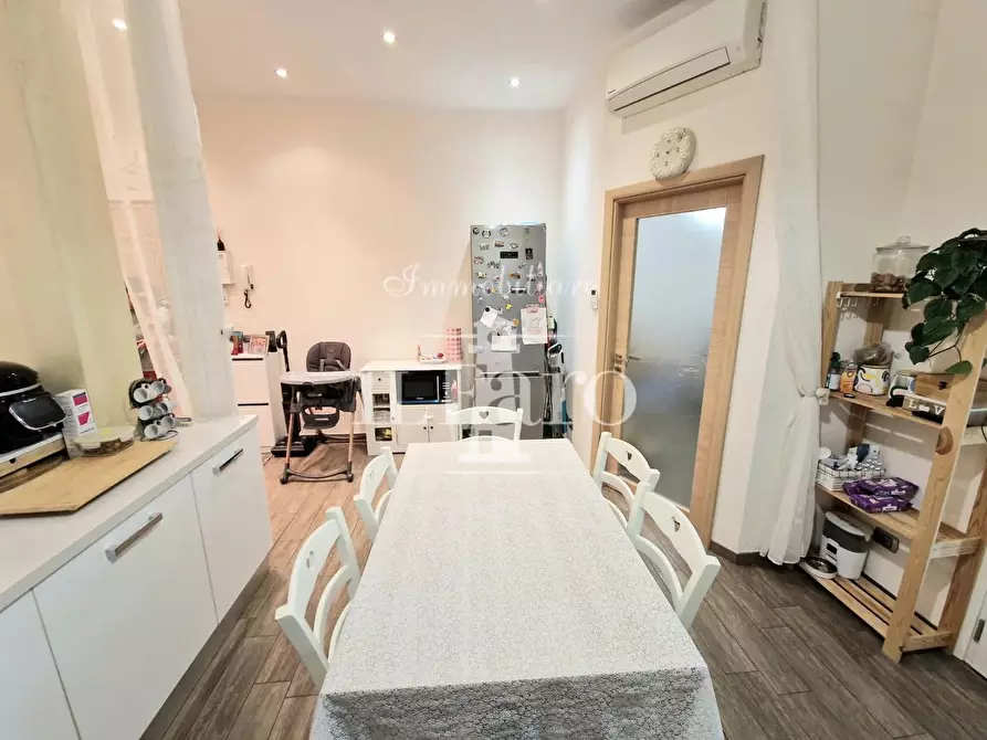 Immagine 11 di Appartamento in vendita  a Campi Bisenzio