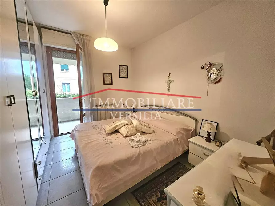 Immagine 14 di Appartamento in vendita  a Massa