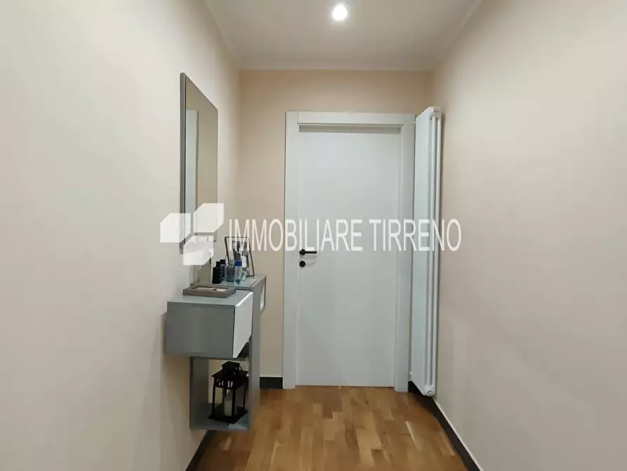 Immagine 6 di Appartamento in vendita  a Massa