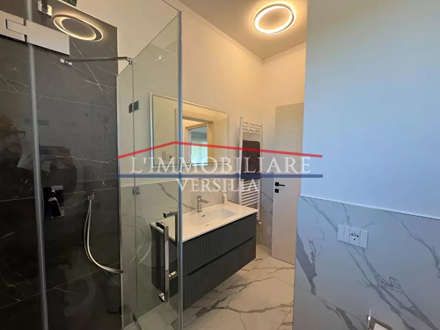 Immagine 63 di Villa in vendita  a Pietrasanta