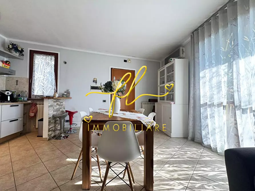 Immagine 6 di Appartamento in vendita  a Collesalvetti