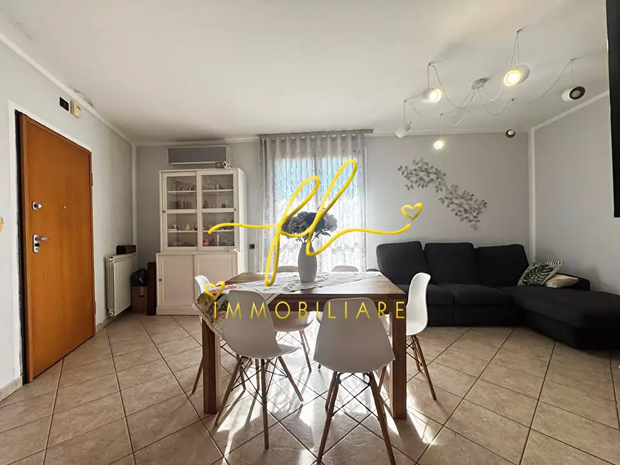 Immagine 5 di Appartamento in vendita  a Collesalvetti