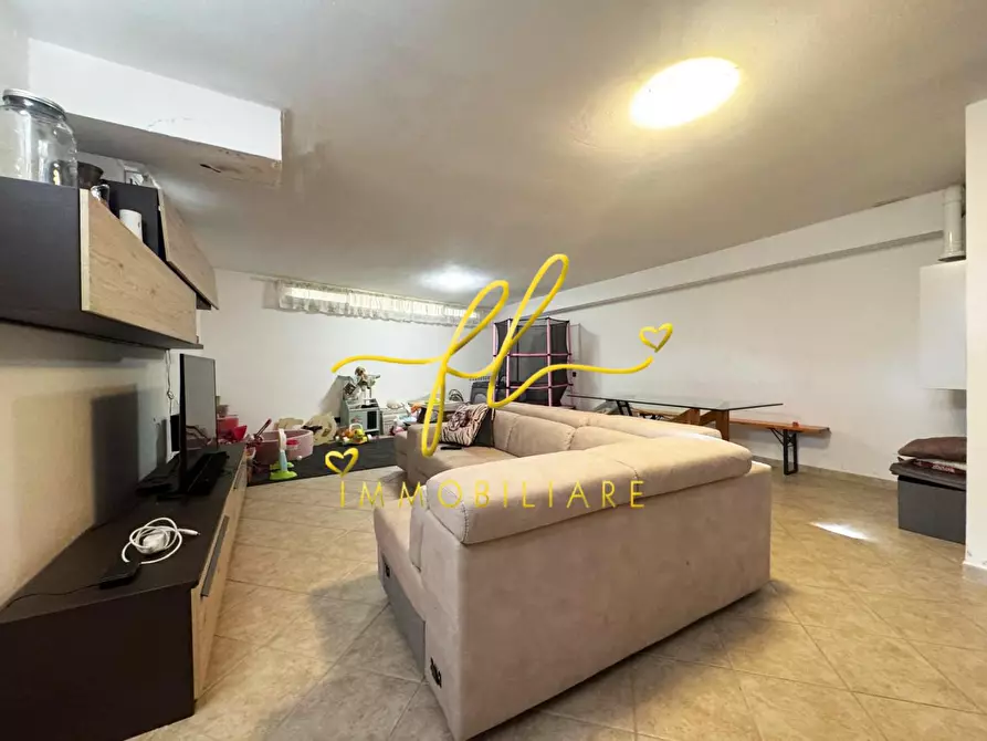 Immagine 26 di Appartamento in vendita  a Collesalvetti