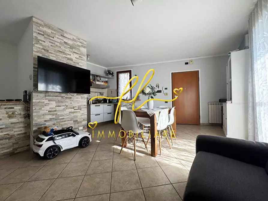 Immagine 4 di Appartamento in vendita  a Collesalvetti