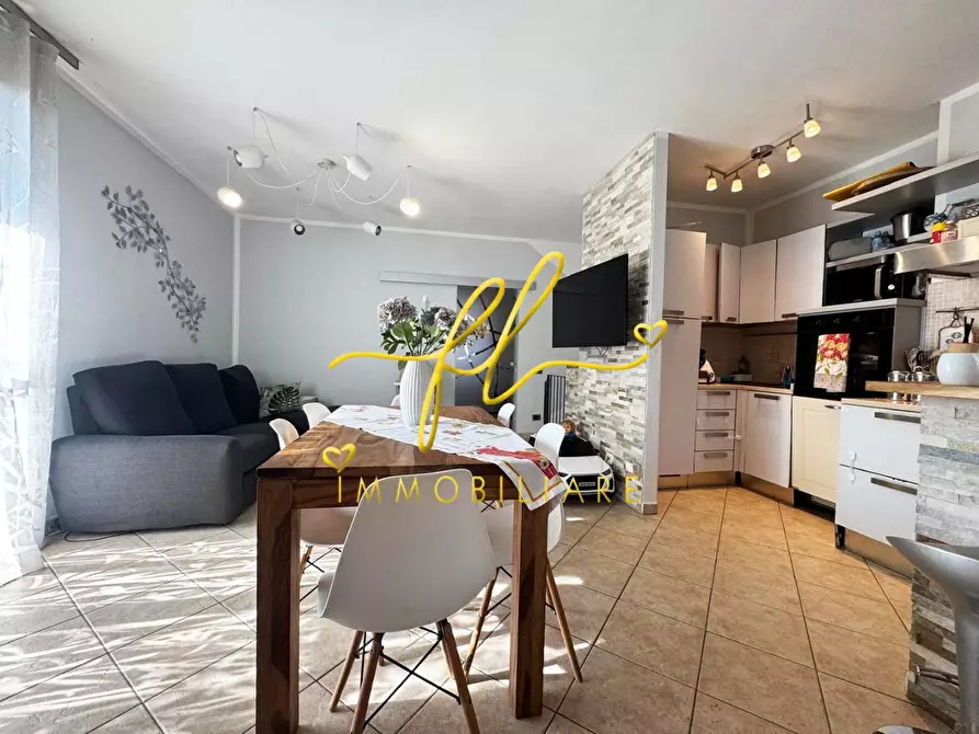 Immagine 8 di Appartamento in vendita  a Collesalvetti