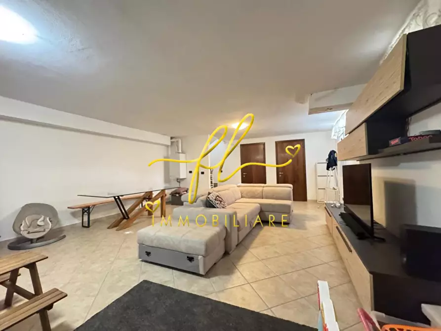 Immagine 24 di Appartamento in vendita  a Collesalvetti