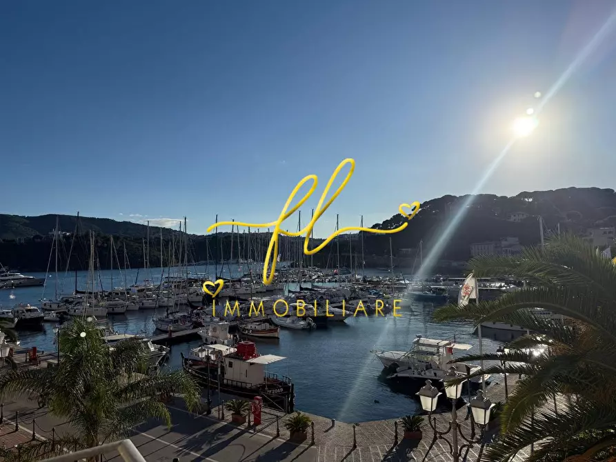 Immagine 6 di Appartamento in vendita  a Porto Azzurro