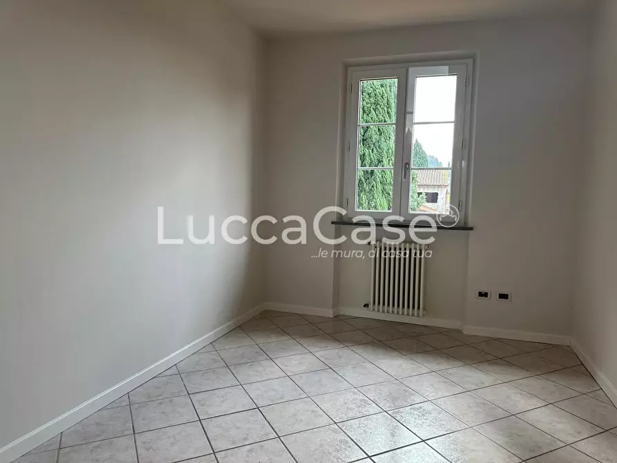 Immagine 10 di Appartamento in vendita  a Porcari