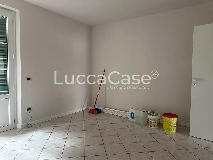 Immagine 4 di Appartamento in vendita  a Porcari