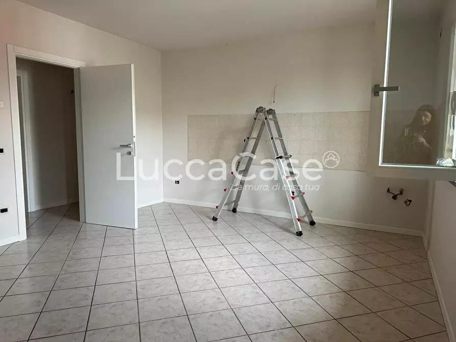 Immagine 5 di Appartamento in vendita  a Porcari