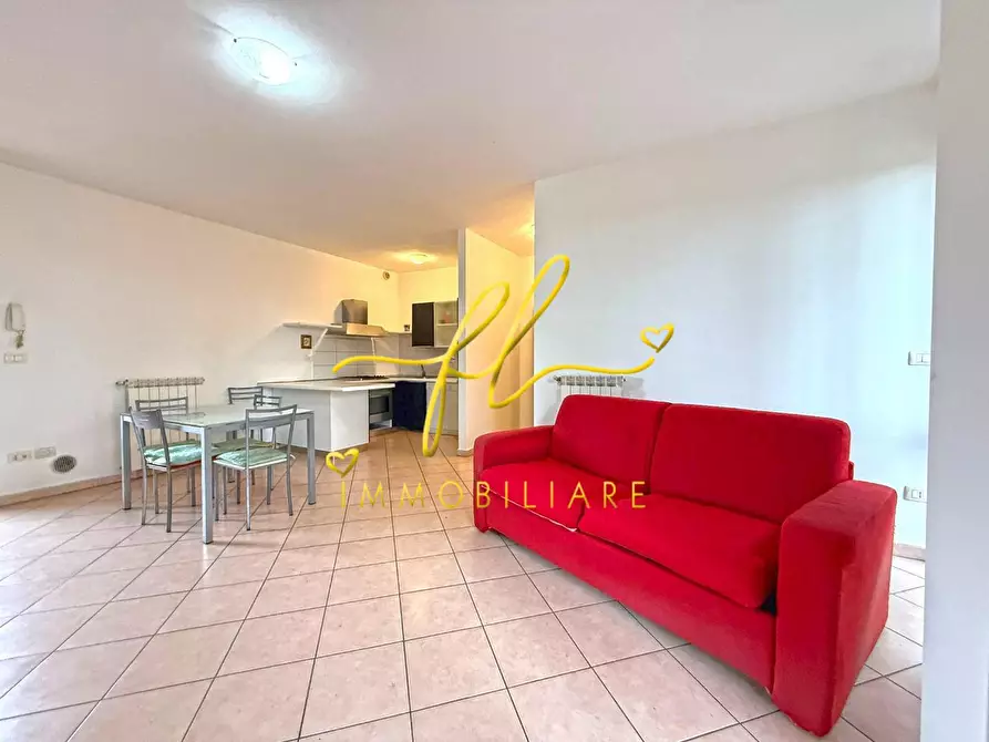 Immagine 6 di Appartamento in vendita  a Cecina