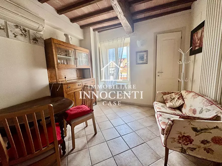Immagine 4 di Appartamento in affitto  a Massa